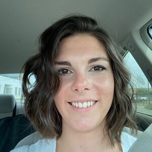 Meet your Posher, Caitlyn